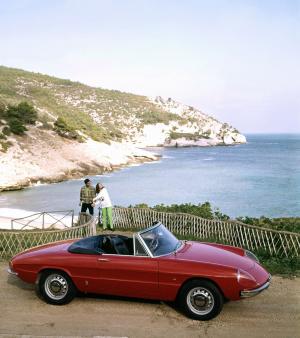 Alfa Romeo 1750 Spider Veloce 1967 года 